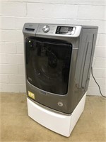 Maytag Washing Machine