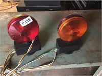 Magnetic tow/trailer lights