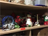 Christmas Shelf; Figurines, Décor,