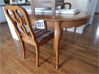 DINING ROOM TABLE WITH 2 CHAIRS AND LEAF- CIRCA