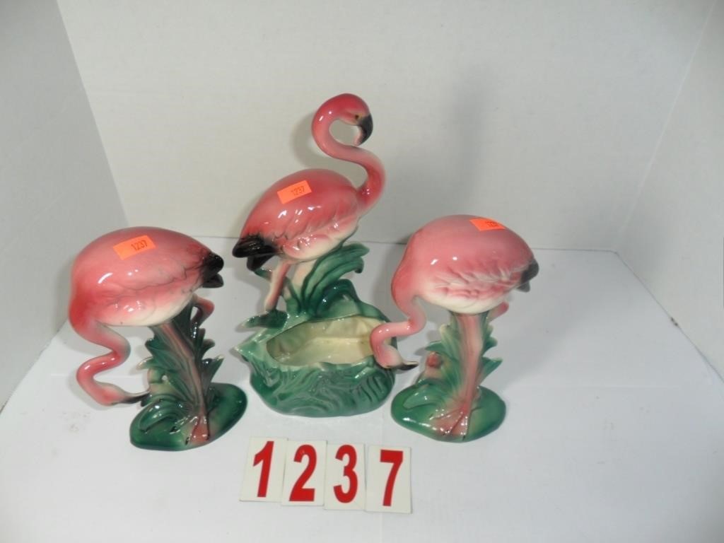 Junw 2024 Swan and Flamingo Figurines Auction