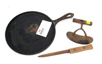 Lot, cast iron handled griddle with knife and