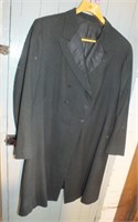 VINTAGE TUXEDO