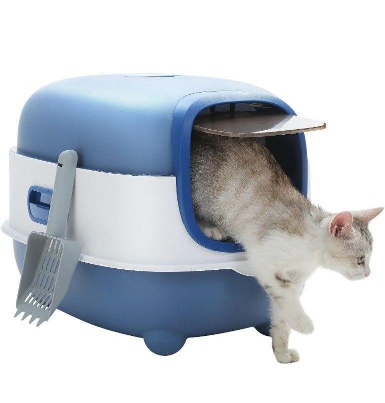 ($60) Large Cat Litter Box with Lid Covered,