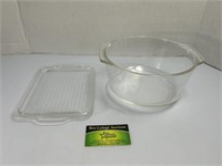 Glass Pyrex Bowl and Square Pyrex Lid