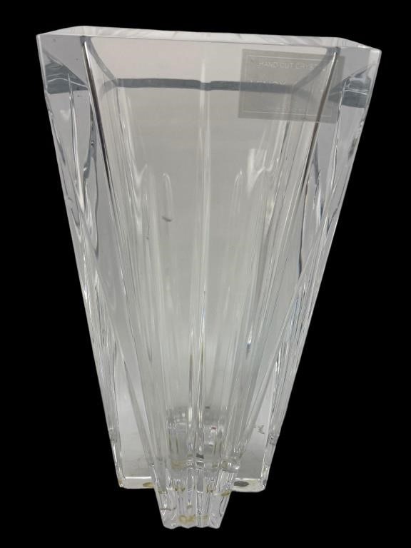 MCM Lenox Ovations Crosswinds Cut Glass Vase