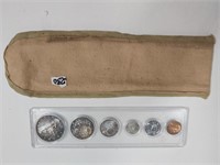 1953 Uncirculated Year Set in plastic holder,