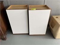 Pair of kitchen wall cabinets, three shelves each,