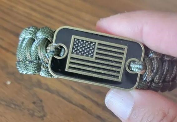 Camo American Flag Paracord Bracelet