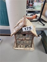 BIRDHOUSE