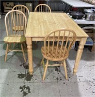 Farmhouse wood rectangle table  with 4 chairs