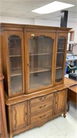 Hutch 45x16x72”