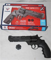 Semi- Auto CO2 Revolver Pellet Gun NIB