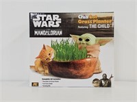 NEW - STAR WARS CHIA CAT FEATURING THE CHILD