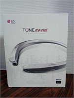 LG Tone Infinim Harman/kardon headset. This has
