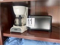 Small Mr. Coffee & (2) Toaster (U230)
