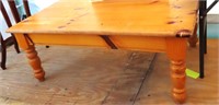 Pine Coffee Table, 32"x48"x19"