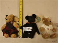 (3) Boyds Investment Collectables Bears