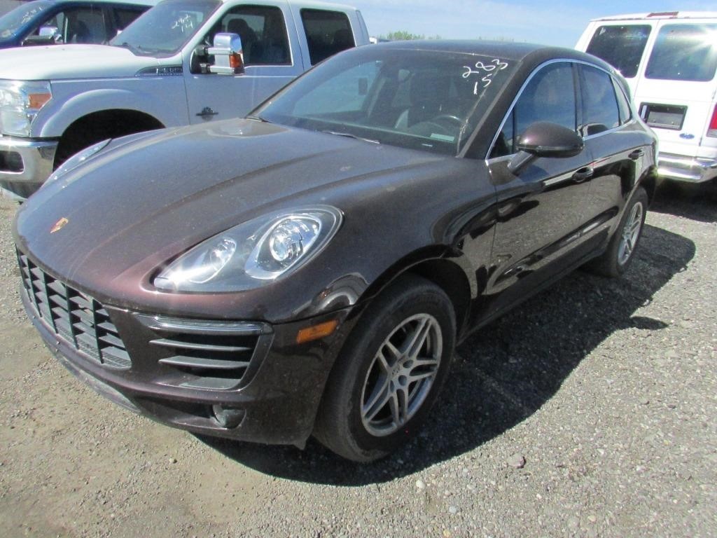 2015 Porsche Macan S