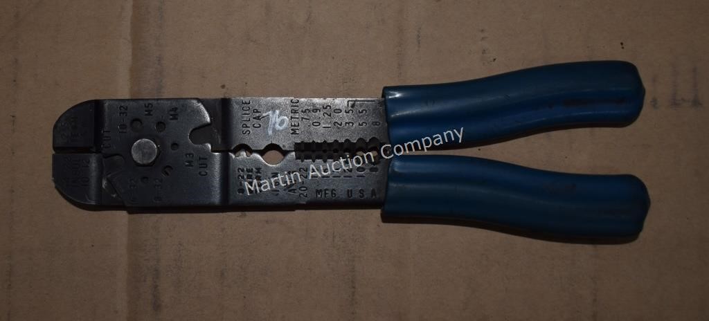 (C) Wire Crimpers/Strippers