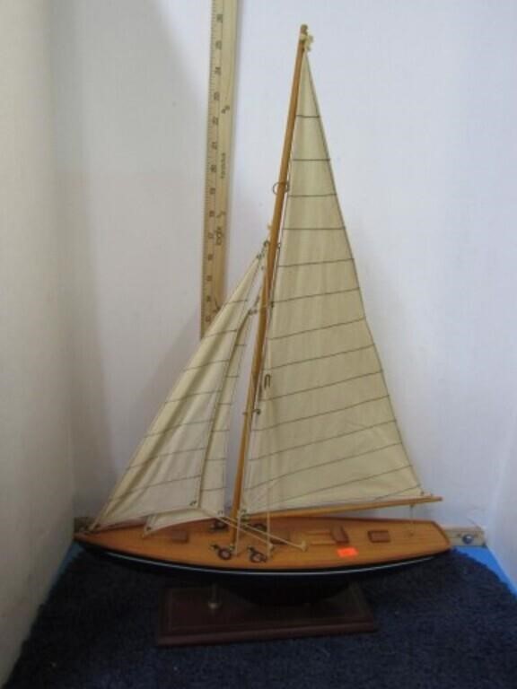 SAILBOAT MODEL