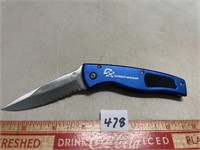 NICE BLUE HANDLE POCKET KNIFE