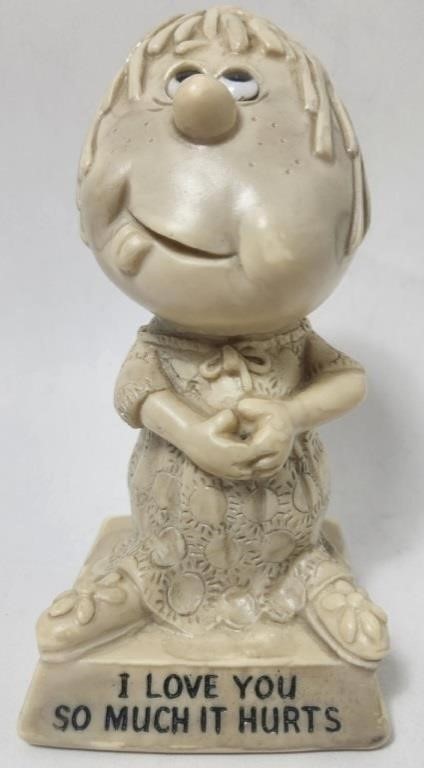 Wallace Berrie Figurine 1970 Lot I