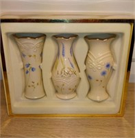 Lenox Floral Bud Vase Set