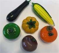 Glass fruit and vegetable lot
Corn, eggplant,