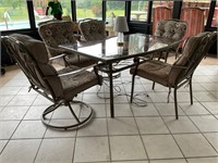 GLASS TOP PATIO TABLE AND 5 CHAIRS