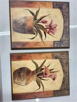 Pair of Wood Wall Hangings Flowers