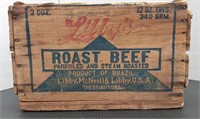 Lilly's roast beef wooden crate. Brazil. 14 x 8