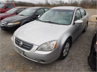 2002 NISSAN ALTIMA SEDAN