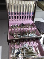 Assume silver plated flatware comes in a wooden