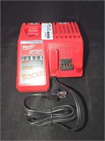 Milwaukee M12/M18 Charger