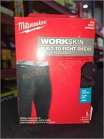 Milwaukee Size L Baselayer Pants