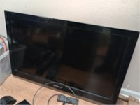 40 in tv no stand has remote