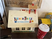 FISHER PRICE SCHOOL HOUSE