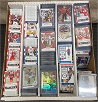 ASSORTED TRADING CARDS