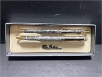 VaLaire Pen & Pencil Set.