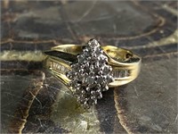 Vintage 10K Gold Natural Diamond Cluster Ring
