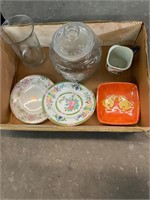 Collectible Glassware  Tray Lot