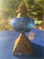 VICTORIAN BLUE GLASS BANQUET LAMP