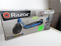Razor E100 Electric Scooter - Tested Working