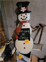 SUPER CUTE SNOWMAN STAND UP