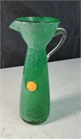Beautiful green art glass vase approx 8 inches