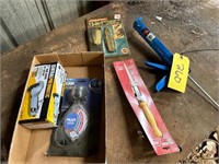Air cutter, caulk gun, tools