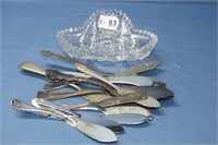 Triangular Cut Glass Dish With 14 Assorted Knives