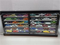 Hot Wheels Car Lighted Display with 48 Vehicles