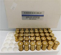 (38) Rounds of 44 mag hydra-shok 180HP ammo.